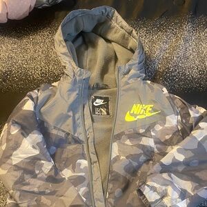 Nike Kids Gray and Yellow Camo Raincoat